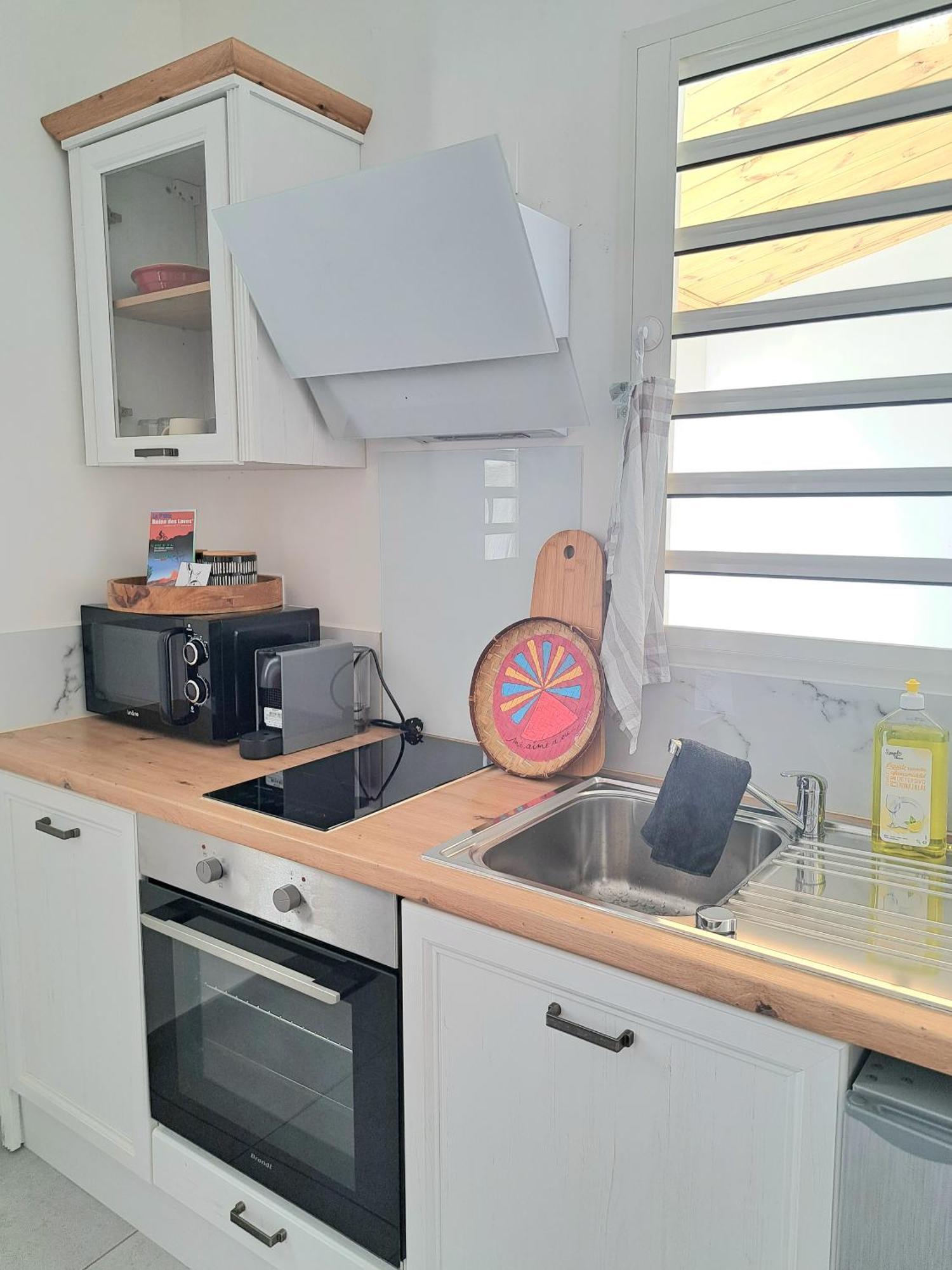 Residence Belle Vue Sainte-Rose Bagian luar foto